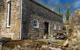 Beautiful Cornish Barn In The Stunning Lamorna Valley With Large Garden