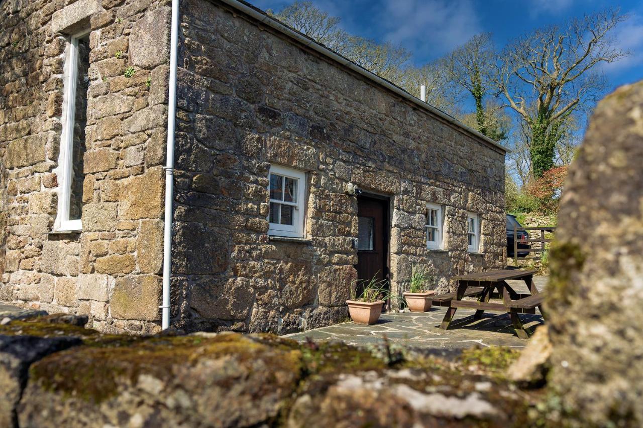 Beautiful Cornish Barn In The Stunning Lamorna Valley With Large Garden Apartment Paul Exterior photo